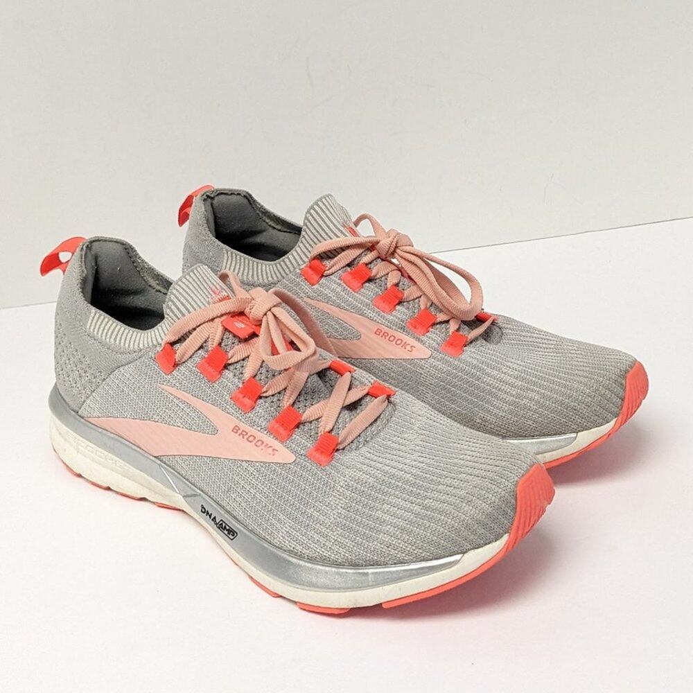 Brooks Ricochet 2 Running Shoes, Grey/Coral, Women's 8.5 M
